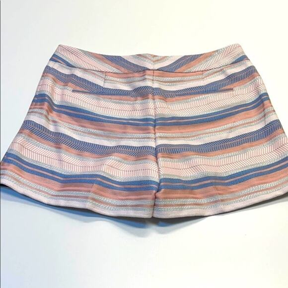 ANN TAYLOR Womens 8 Pink Pastel Striped Shorts - Picture 3 of 3